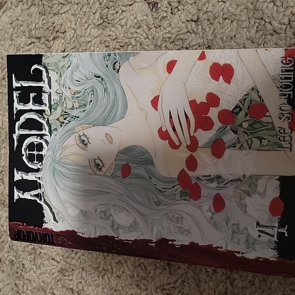Books - Picture 4 of 4